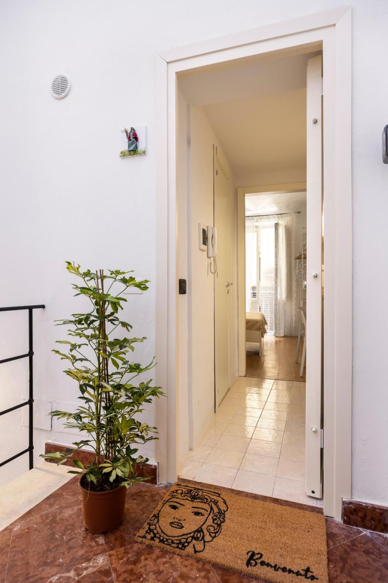 Agata E Rosalia 2 Bedroom Flat At The Quattro Canti Palermo Kültér fotó
