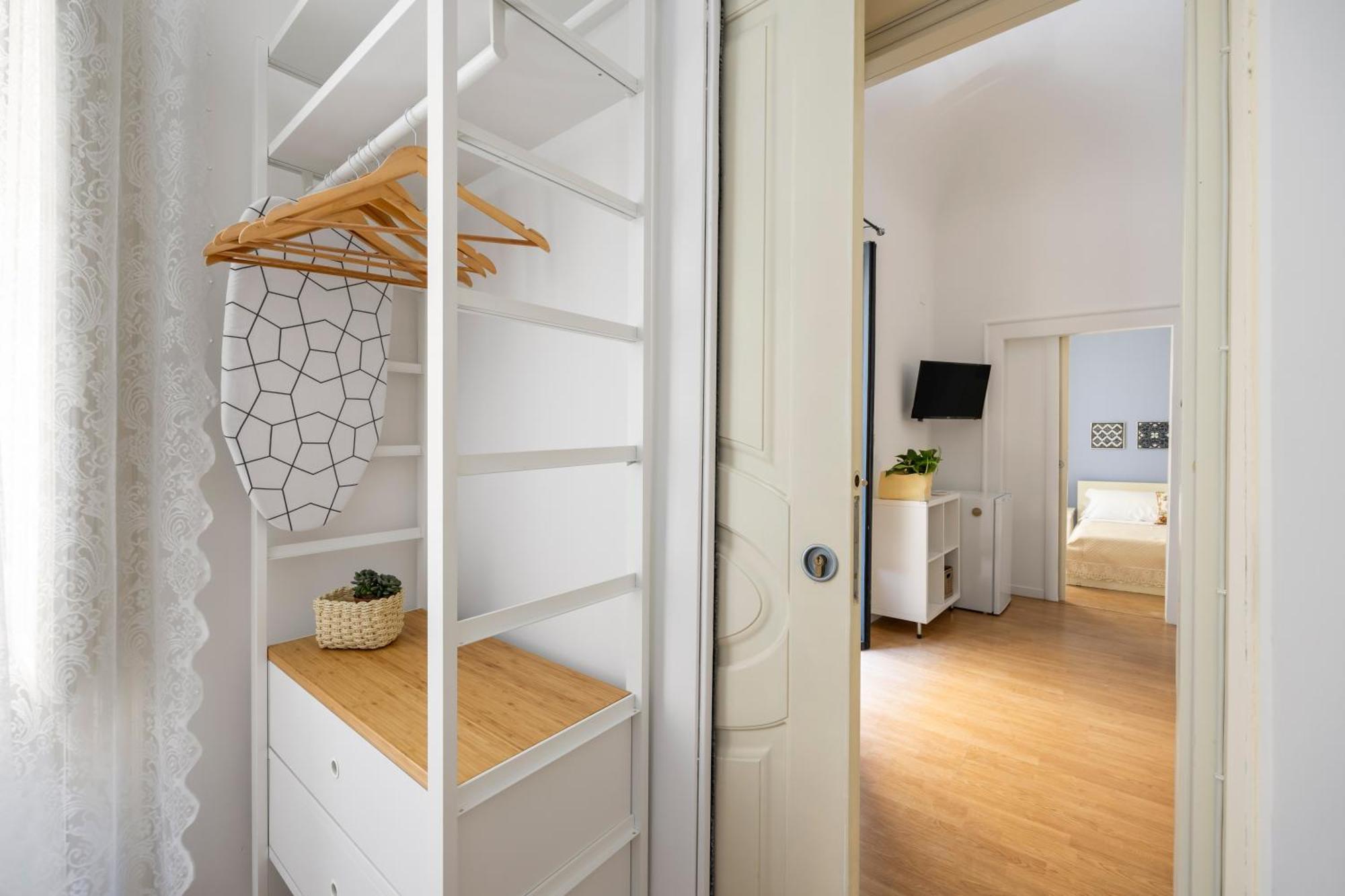 Agata E Rosalia 2 Bedroom Flat At The Quattro Canti Palermo Kültér fotó