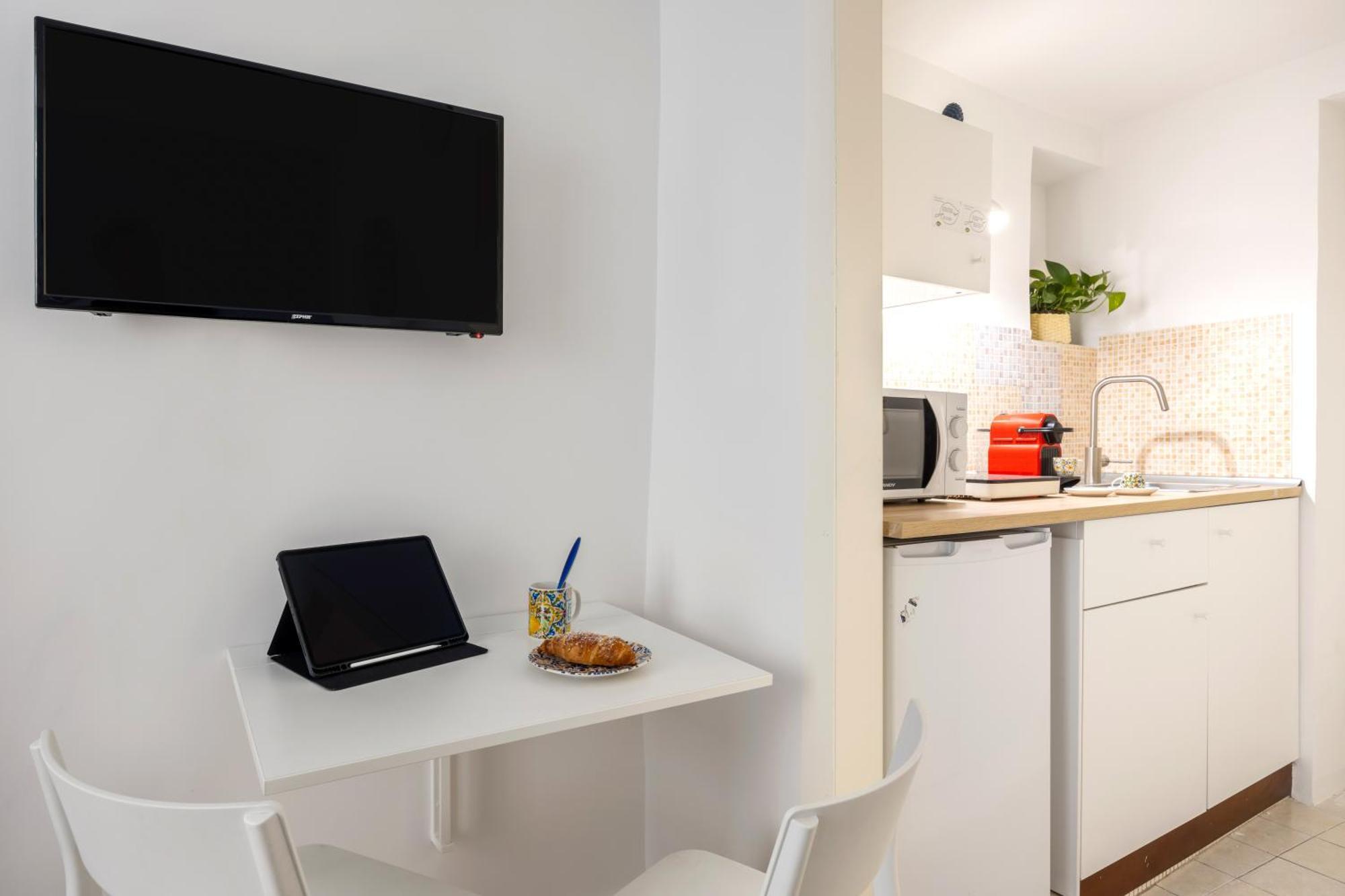 Agata E Rosalia 2 Bedroom Flat At The Quattro Canti Palermo Kültér fotó