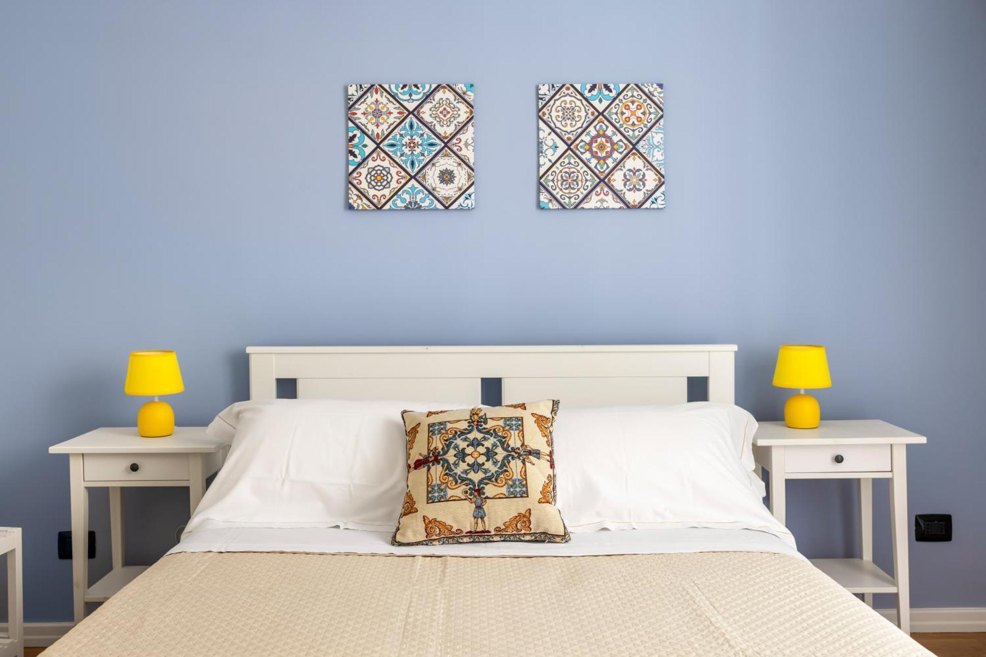 Agata E Rosalia 2 Bedroom Flat At The Quattro Canti Palermo Kültér fotó