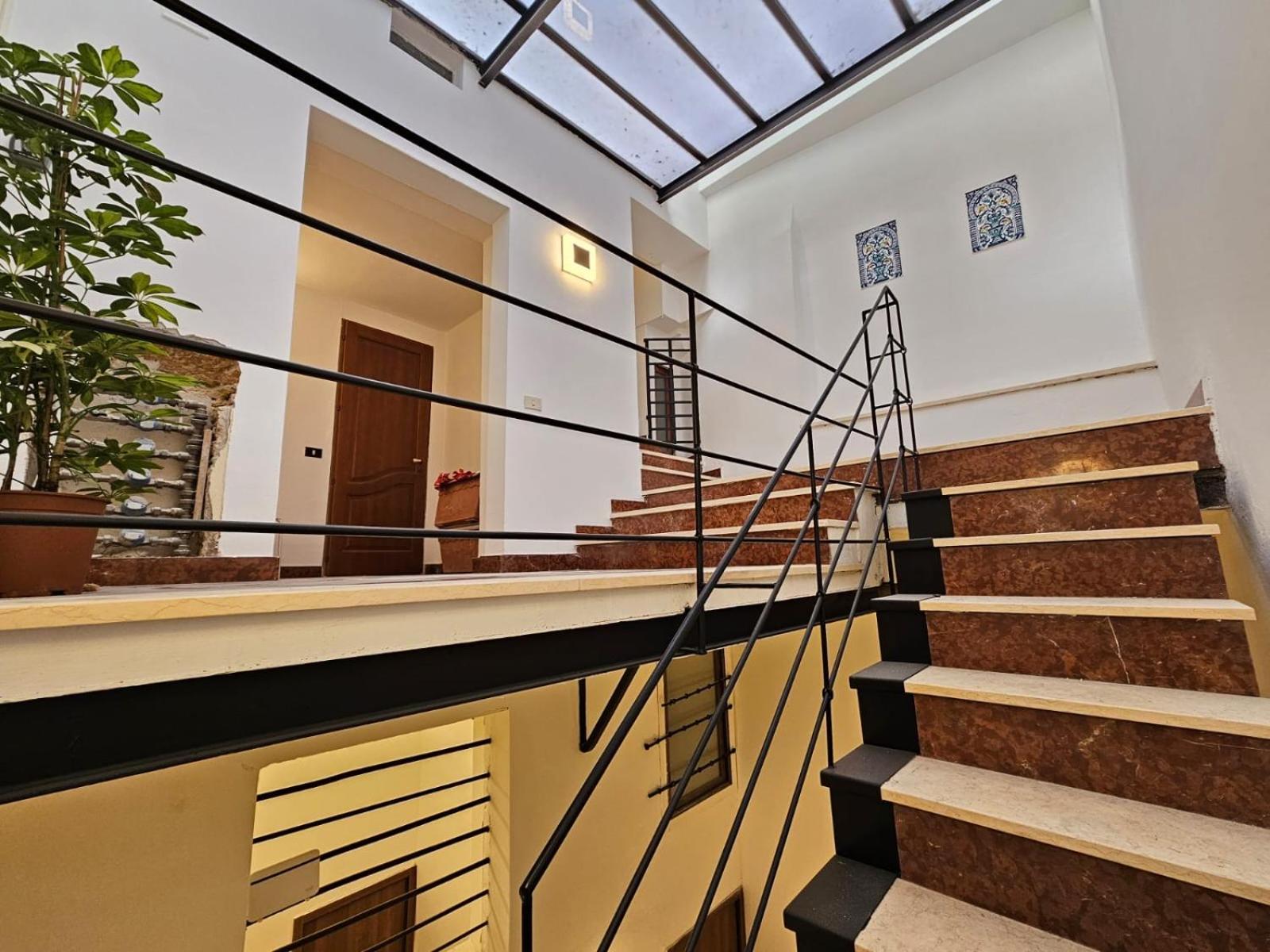 Agata E Rosalia 2 Bedroom Flat At The Quattro Canti Palermo Kültér fotó